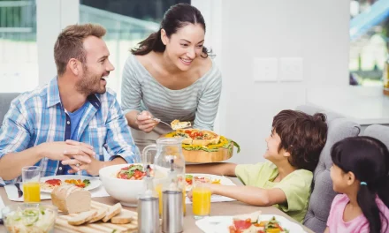 Harusnya Aman, Tapi Kenyataannya Menyakitkan: Fakta Keluarga Disfungsional