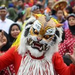 Kirab Budaya Kampung Melayu Semarang Gegerkan Warga, Harmoni Empat Etnis Jadi Sorotan