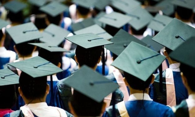 Terungkap! Ini Jurusan Kuliah yang Paling Disesali Lulusan Setelah Masuk Dunia Kerja