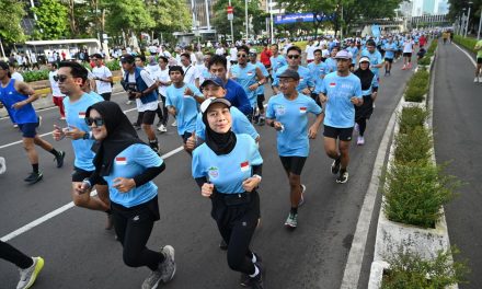 200 Pelari Le Minerale Running Squad Tebar Kebaikan untuk Palestina
