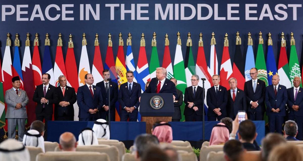 Keputusan Mengejutkan! Trump Pimpin Dewan Perdamaian Gaza Bersama Tokoh Internasional