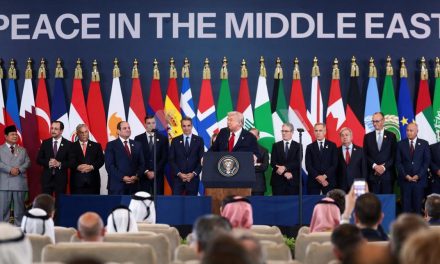 Keputusan Mengejutkan! Trump Pimpin Dewan Perdamaian Gaza Bersama Tokoh Internasional