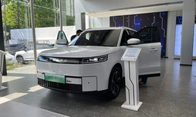 Berani Tahan Harga! Jaecoo J5 EV 2026 Dijual di Bawah Rp 300 Juta