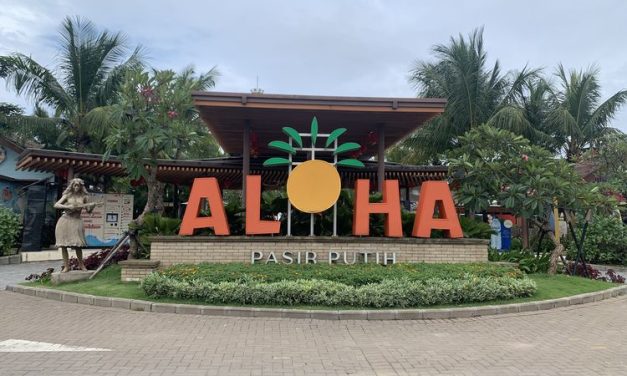 Viral! Aloha PIK 2 Hadirkan Pantai Pasir Putih ala Hawaii di Tangerang