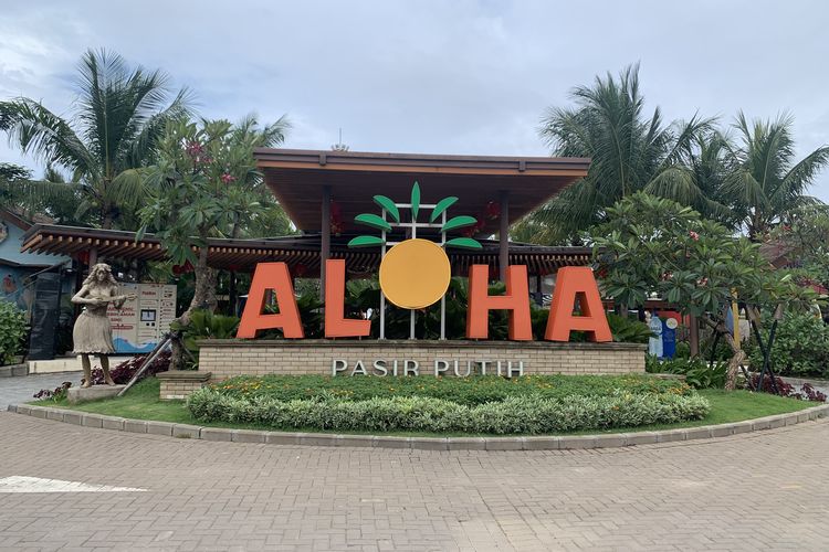 Viral! Aloha PIK 2 Hadirkan Pantai Pasir Putih ala Hawaii di Tangerang