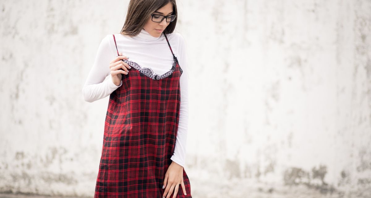 Tren Fashion 60-an Meledak Lagi di 2026, Gaya Lama Ini Jadi Favorit Baru!