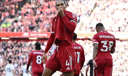 Wolves Bungkam Liverpool 2-1! Van Dijk Kritik Keras Permainan Timnya
