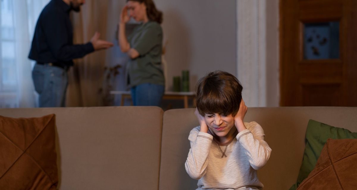 Fenomena Baru: Trauma Masa Kecil Membuat Generasi Sekarang Takut Punya Anak