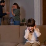 Fenomena Baru: Trauma Masa Kecil Membuat Generasi Sekarang Takut Punya Anak