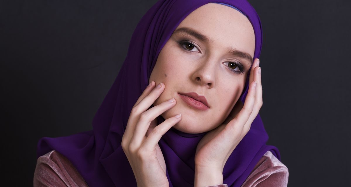 Rahasia Complexion Flawless di Hari Lebaran, Makeup Tahan Seharian Tanpa Cakey!