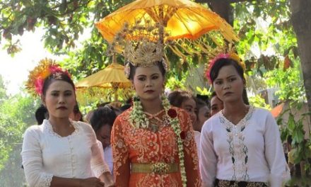 Merarik, Tradisi Pernikahan Lombok yang Bawa Makna Mendalam dan Kontroversial