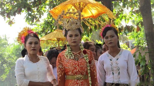 Merarik, Tradisi Pernikahan Lombok yang Bawa Makna Mendalam dan Kontroversial
