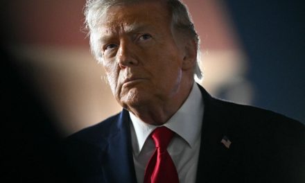 Trump Batalkan Serangan ke Iran, Negosiasi Damai AS Akhir