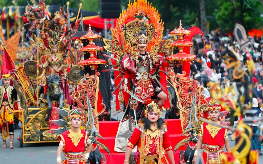 Banyuwangi Ethno Carnival 2026 Angkat Kisah Perang Bayu Lewat Parade Busana Etnik Spektakuler