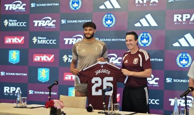 Unai Emery Tak Menyangka Sambutan Aston Villa di Jakarta