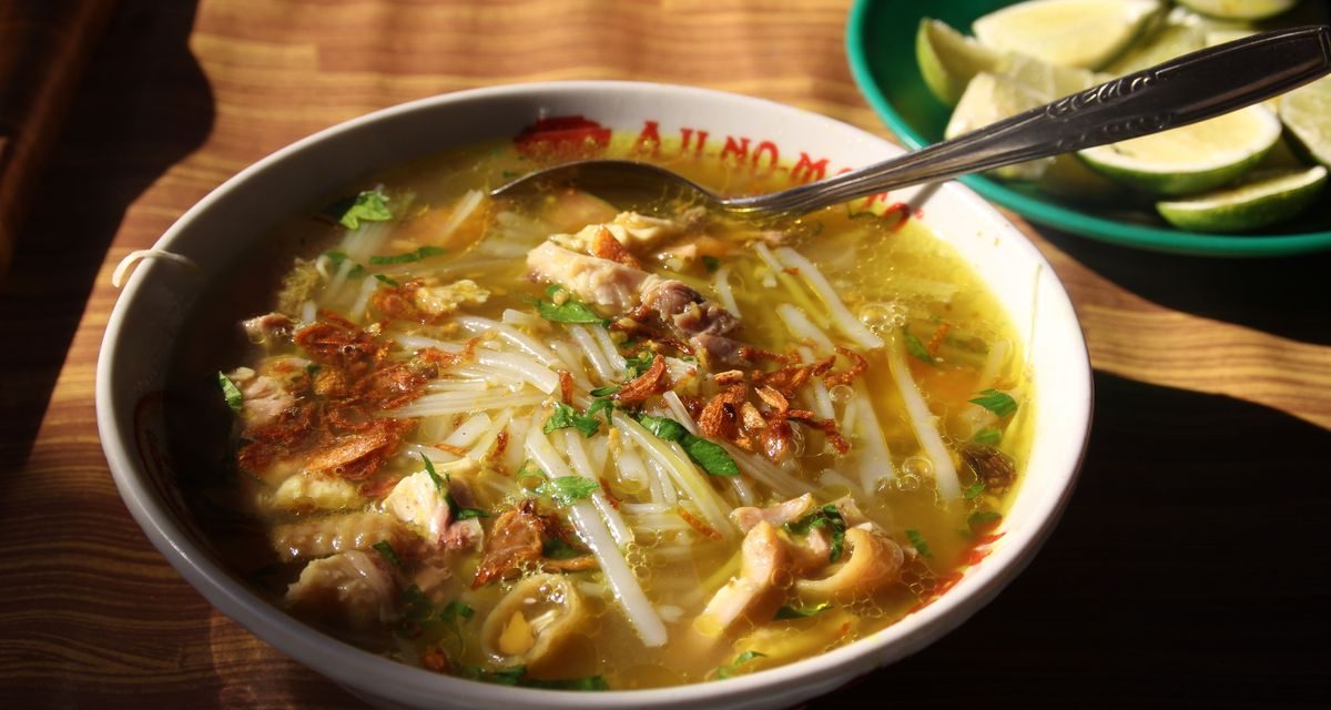 Resep Soto Ayam Bening Rumahan, Kuah Gurih dan Harum Tanpa Santan
