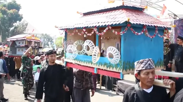 Pawai Jampana