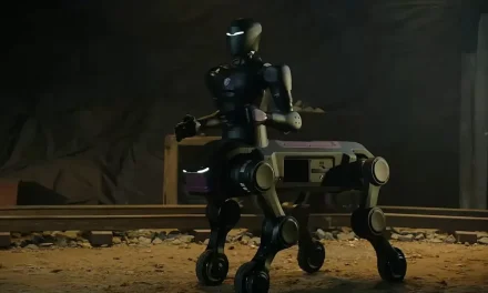 Robot Centaur China Punya Empat Kaki Beroda dan Lengan
